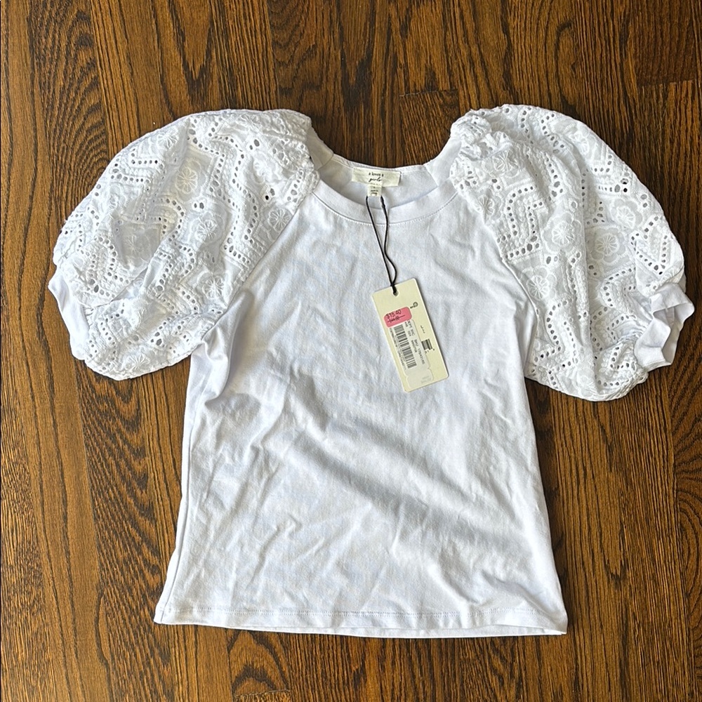 White Eyelet Puff Sleeve Top